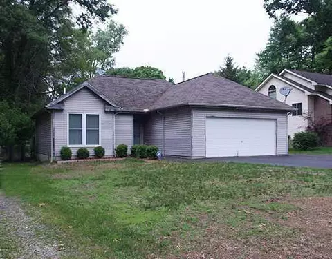 36866 Menton, Romulus, MI 48174 photo 1