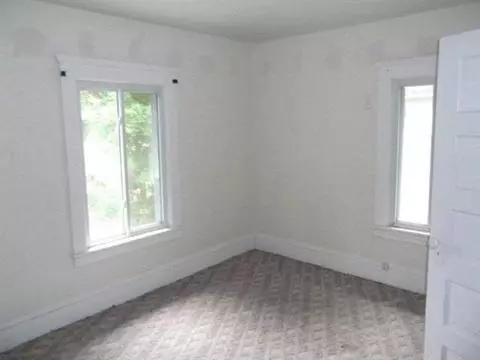 806 Third, Jackson, MI 49203 photo 13