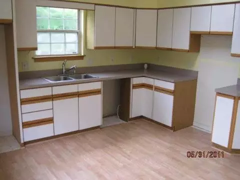 209 Kellogg, Jackson, MI 49201 photo 3