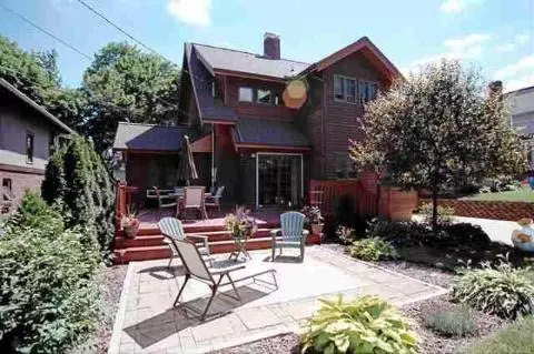 766 Oakridge, Jackson, MI 49203 photo 3