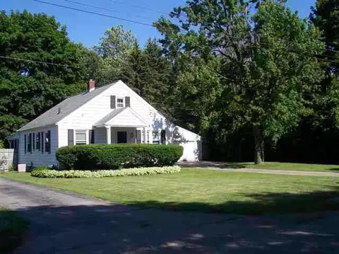 851 Concord, Jackson, MI 49202 photo 14