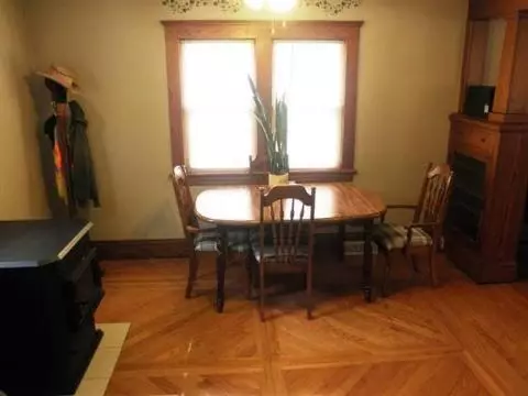 134 W Argyle, Jackson, MI 49202 photo 8