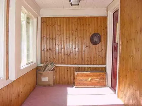 333 Bates, Jackson, MI 49202 photo 2