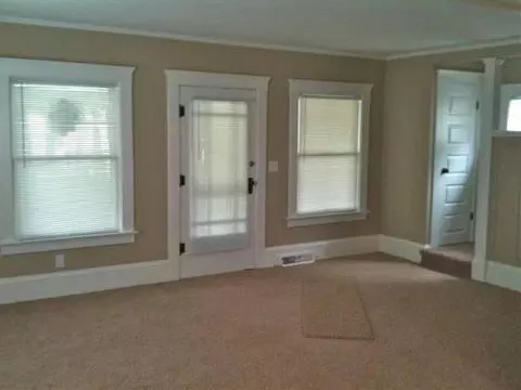 207 N Webster, Jackson, MI 49201 photo 5