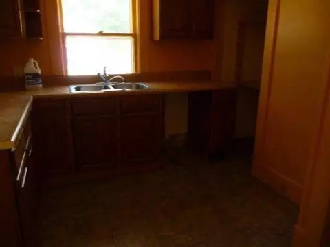 2000 S Jackson, Jackson, MI 49203 photo 6