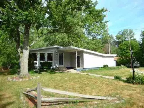 6108 Crest, Jackson, MI 49203 photo 1