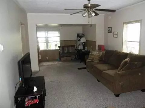 237 Briscoe, Jackson, MI 49203 photo 6
