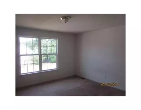 235 Baptiste, Monroe, MI 48162 photo 6