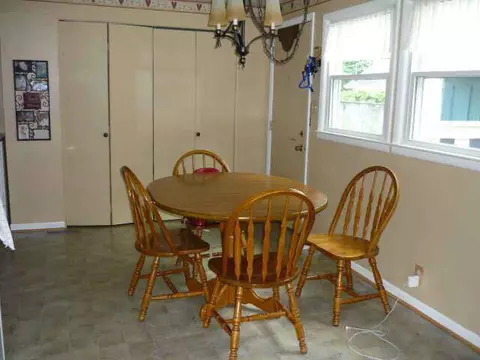 5319 Renfrew, Jackson, MI 49201 photo 5