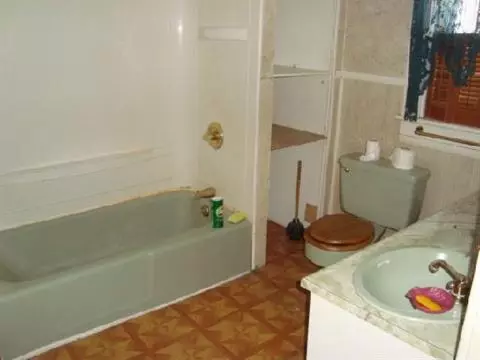 224 N Webster, Jackson, MI 49202 photo 6