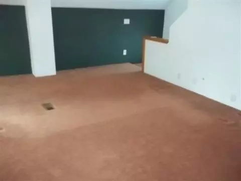1326 Locust, Jackson, MI 49203 photo 5