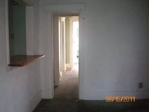 2611 Tyson, Jackson, MI 49203 photo 8
