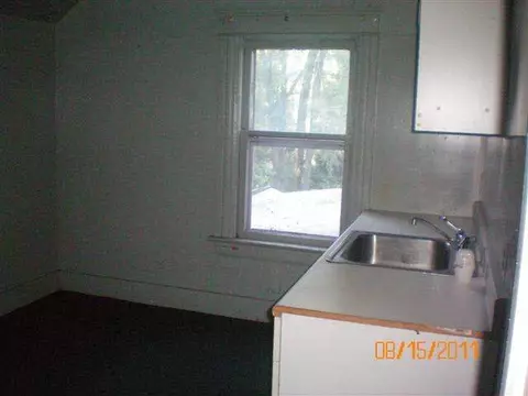 2611 Tyson, Jackson, MI 49203 photo 10