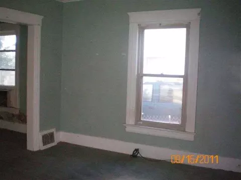 2611 Tyson, Jackson, MI 49203 photo 3