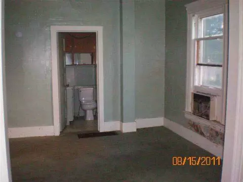 2611 Tyson, Jackson, MI 49203 photo 5