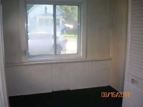2611 Tyson, Jackson, MI 49203 photo 4