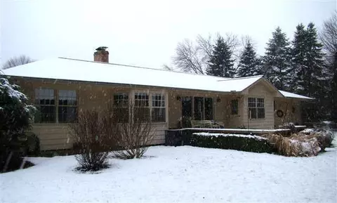 3820 Guest, Jackson, MI 49203 photo 10