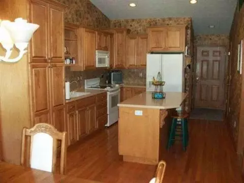 5511 S Jackson, Jackson, MI 49203 photo 8