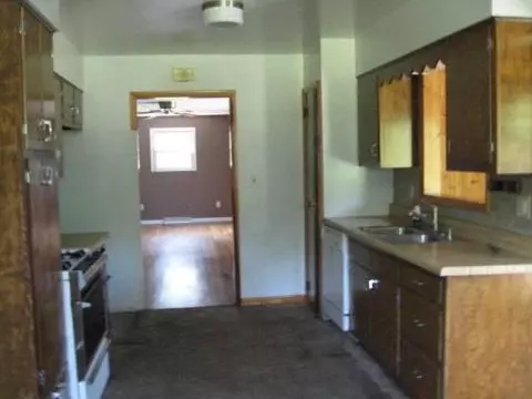 1667 N Sutton, Jackson, MI 49201 photo 7