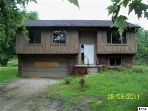 2 Ridgemont, Adrian, MI 49221 photo 1
