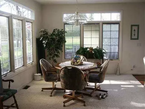 1900 Sandstone, Jackson, MI 49201 photo 4