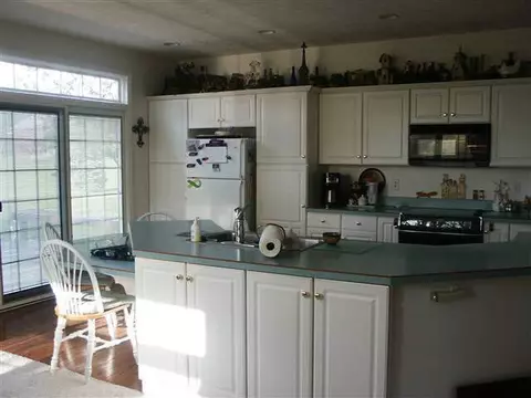 1900 Sandstone, Jackson, MI 49201 photo 1