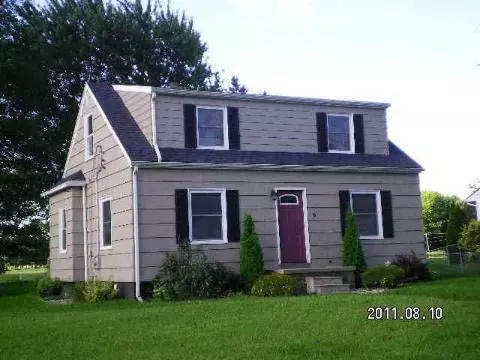 423 Peacock, Jackson, MI 49202 photo 1