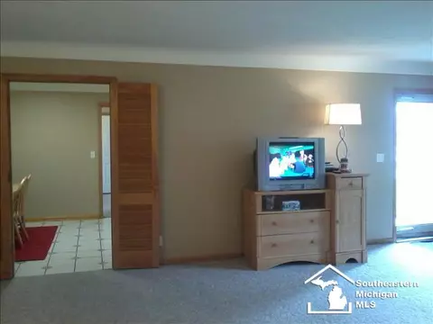 1181 Borg, Temperance, MI 48182 photo 8