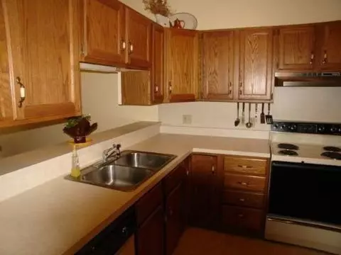 2011 Rendall, Jackson, MI 49201 photo 2
