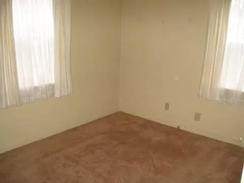 124 E Monroe, Jackson, MI 49202 photo 5