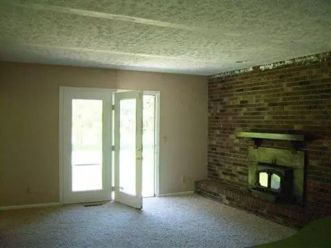 5902 S Jackson, Jackson, MI 49201 photo 5