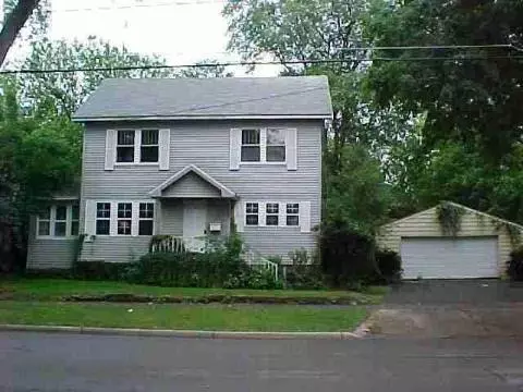 807 Third, Jackson, MI 49203 photo 1