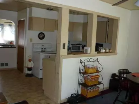 1024 Morrill, Jackson, MI 49201 photo 3