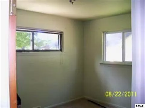 209 Maple, Tecumseh, MI 49286 photo 7