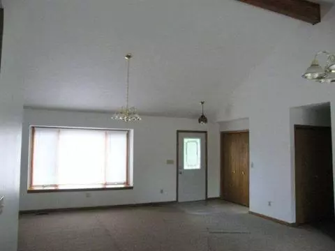 8632 Cady, Jackson, MI 49201 photo 2