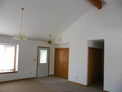 8632 Cady, Jackson, MI 49201 photo 3
