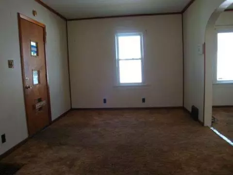 631 Wayne, Jackson, MI 49202 photo 9