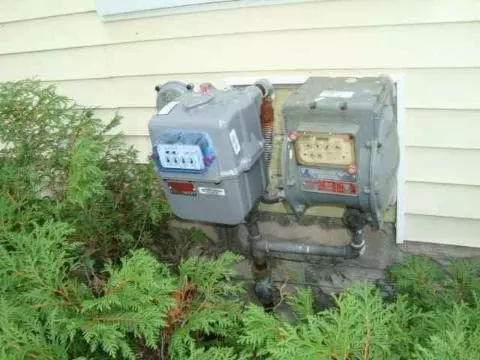 807 Burr, Jackson, MI 49201 photo 12
