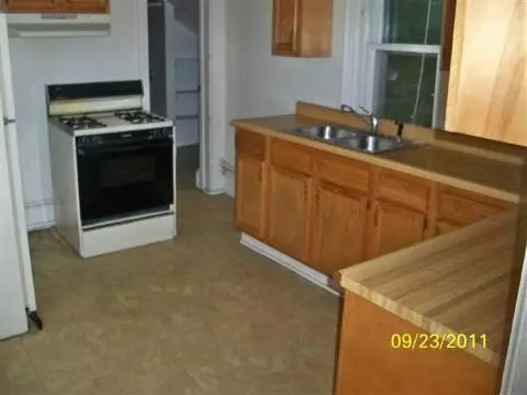 705 First, Jackson, MI 49203 photo 6