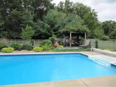 2505 Meadowbrook, Jackson, MI 49201 photo 13