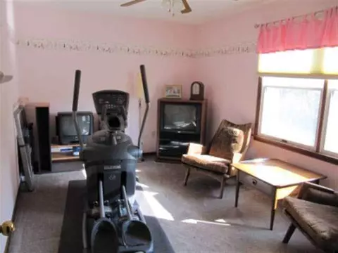 2505 Meadowbrook, Jackson, MI 49201 photo 5