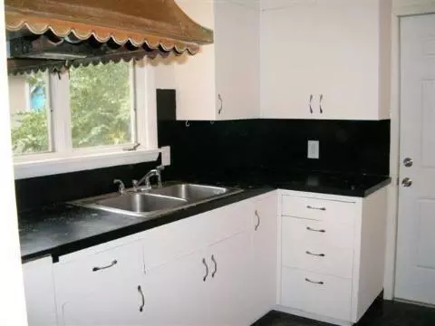 1002 S Jackson, Jackson, MI 49203 photo 10