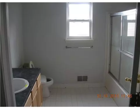 8351 Center, Romulus, MI 48174 photo 10