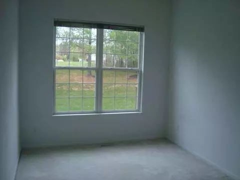 852 E Barrington, Jackson, MI 49203 photo 5