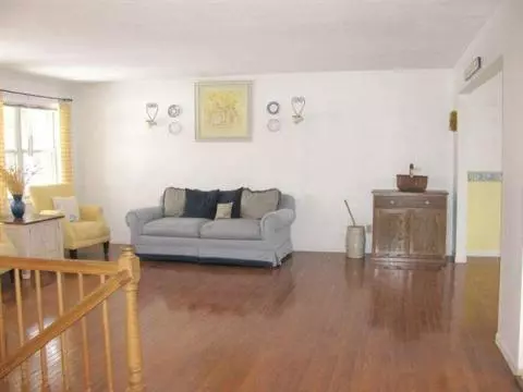 6970 Surrey, Jackson, MI 49201 photo 6