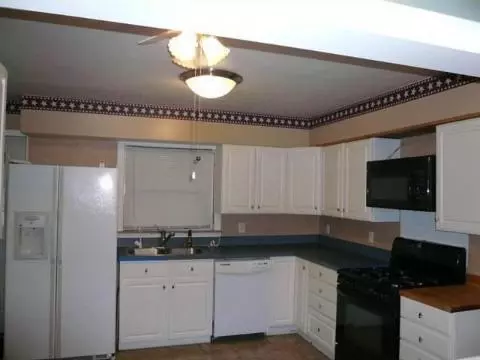 1297 Cunningham, Jackson, MI 49201 photo 3