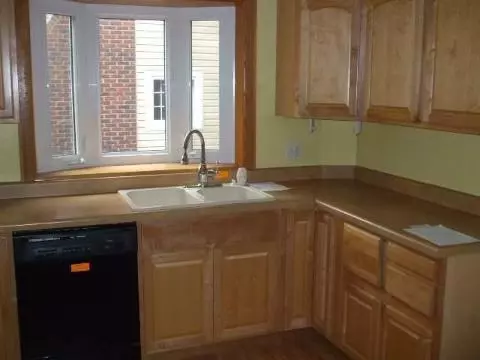 412 Edgewood, Jackson, MI 49202 photo 2