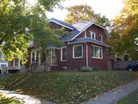 412 Edgewood, Jackson, MI 49202 photo 1