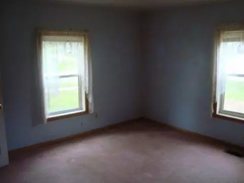 247 E Porter, Jackson, MI 49202 photo 6