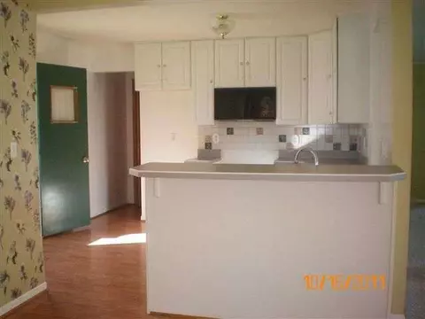 9 Shady, Jackson, MI 49201 photo 4